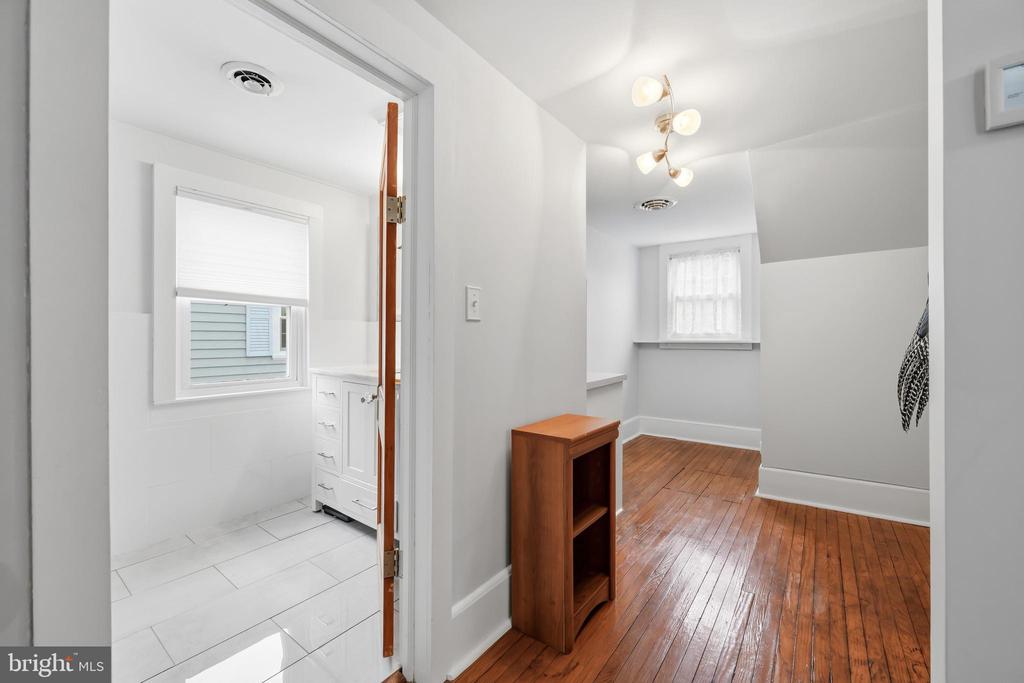 207 CRUSADER ROAD