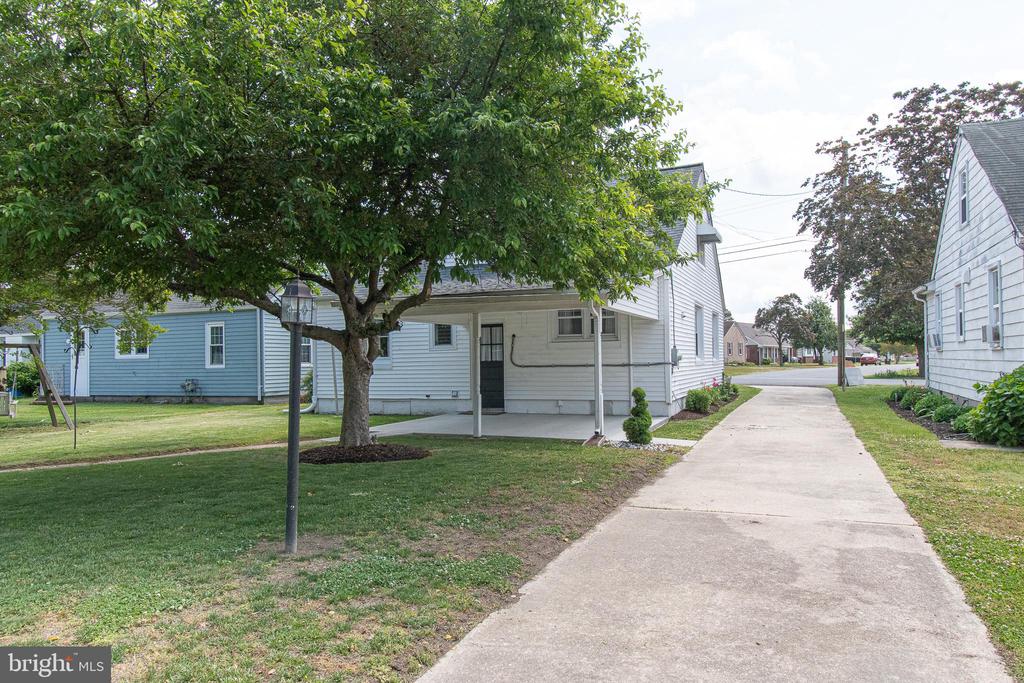 207 CRUSADER ROAD
