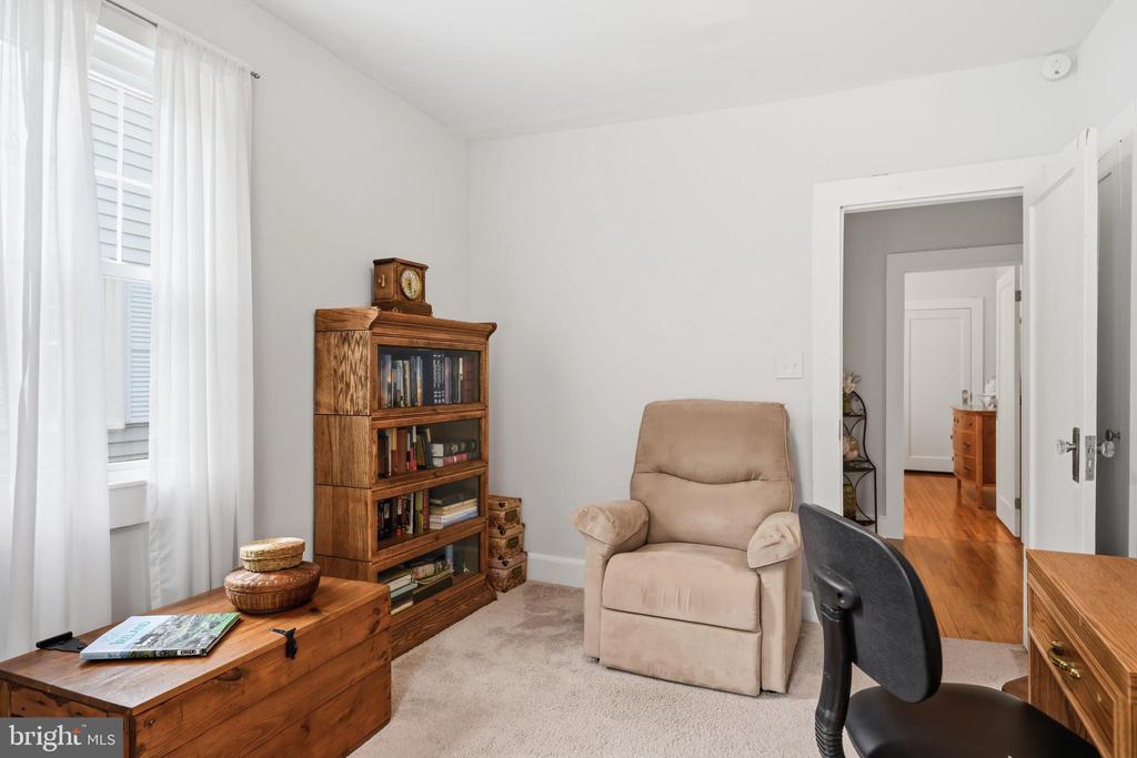 207 CRUSADER ROAD