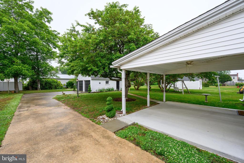 207 CRUSADER ROAD