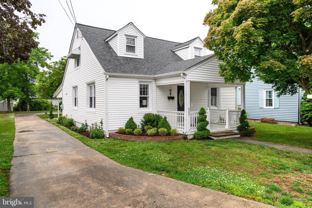 207 CRUSADER ROAD