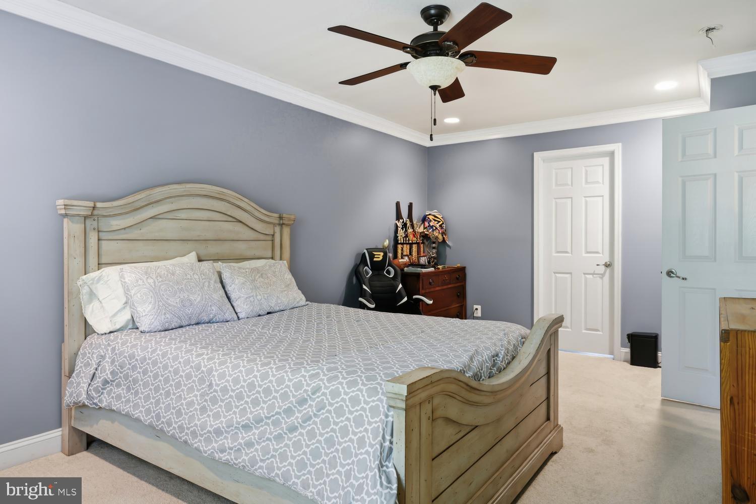 126 REGULATOR DRIVE N