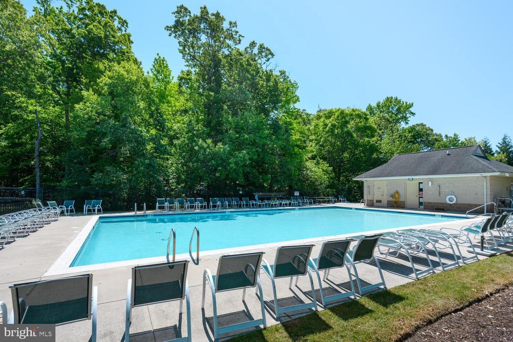 126 REGULATOR DRIVE N