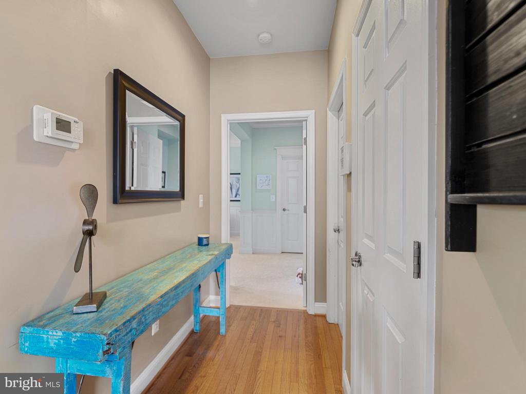 127 REGULATOR DRIVE N