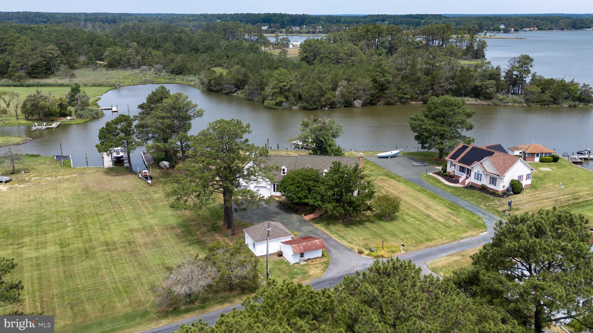 4712 STEAMBOAT ROAD