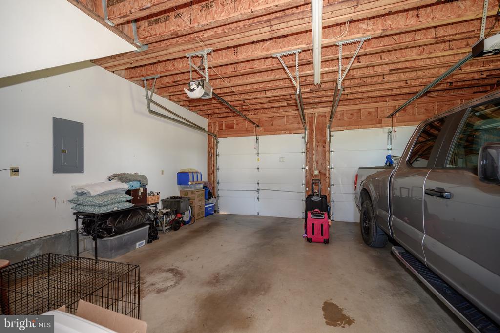4712 STEAMBOAT ROAD