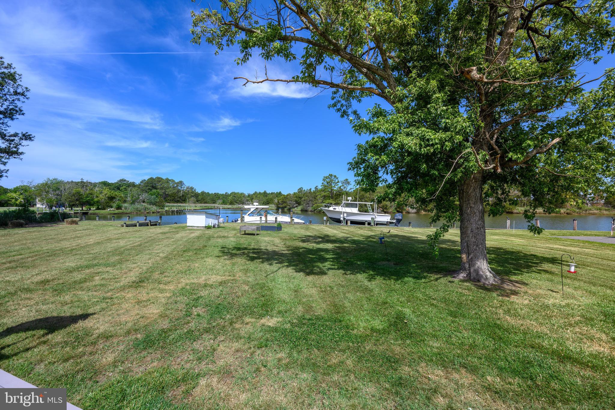 4712 STEAMBOAT ROAD
