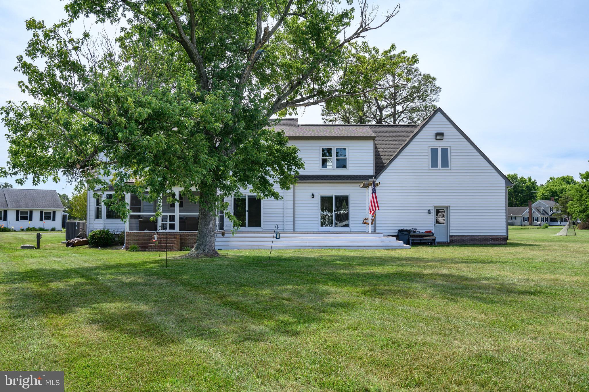 4712 STEAMBOAT ROAD