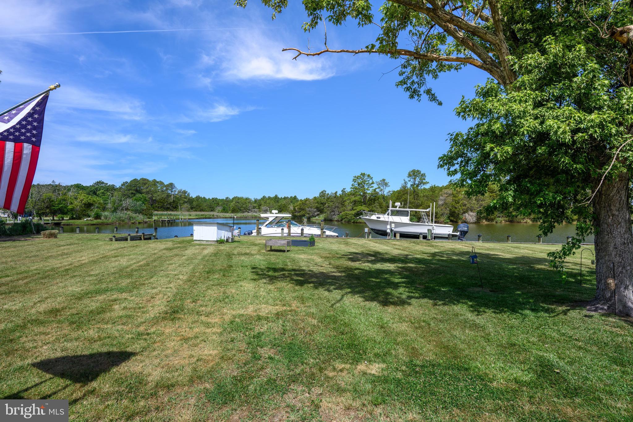 4712 STEAMBOAT ROAD