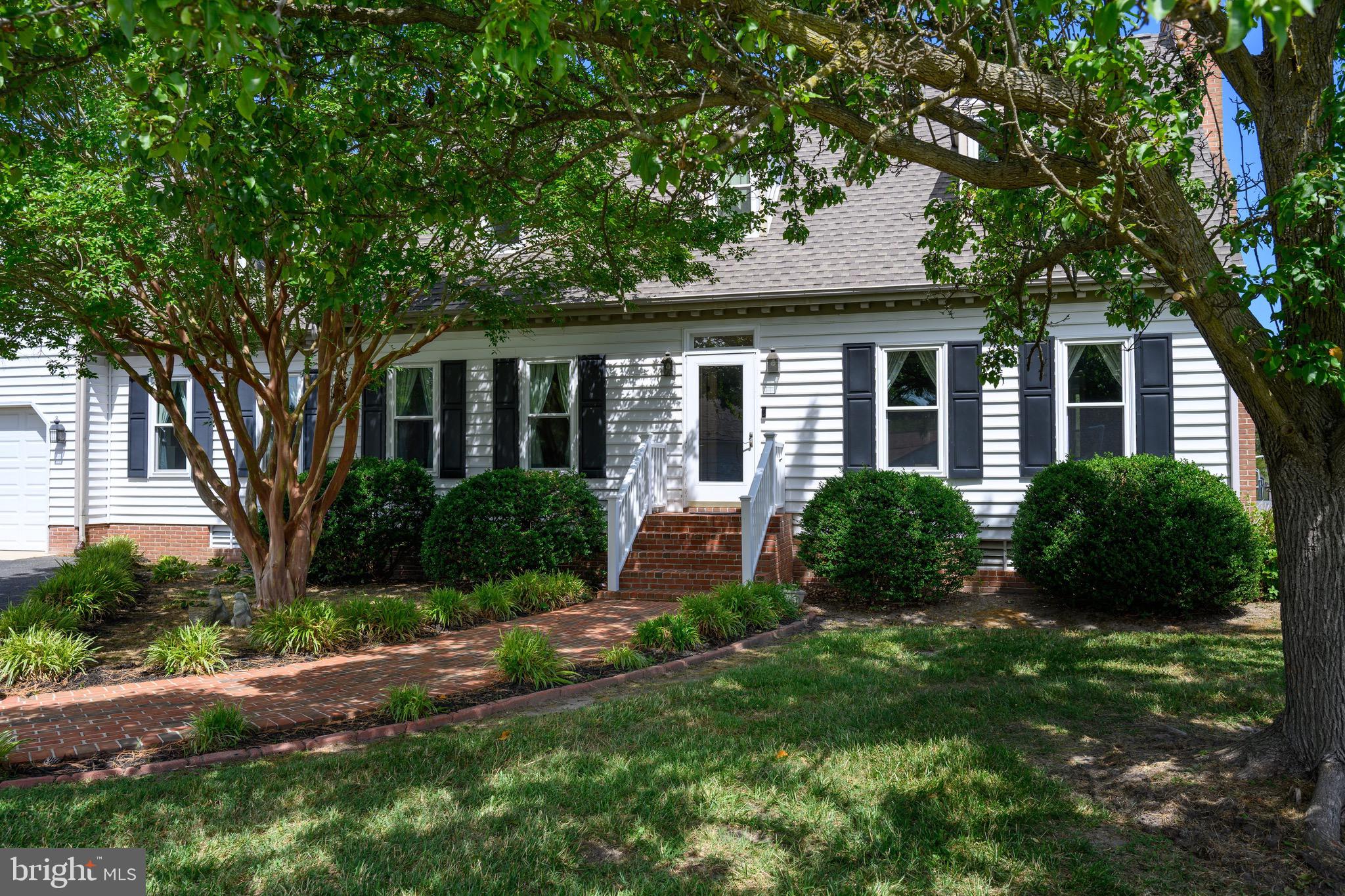 4712 STEAMBOAT ROAD