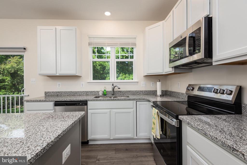 178 REGULATOR DRIVE N