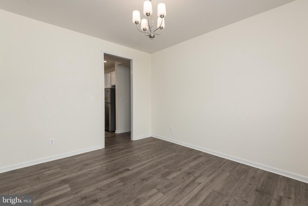 178 REGULATOR DRIVE N