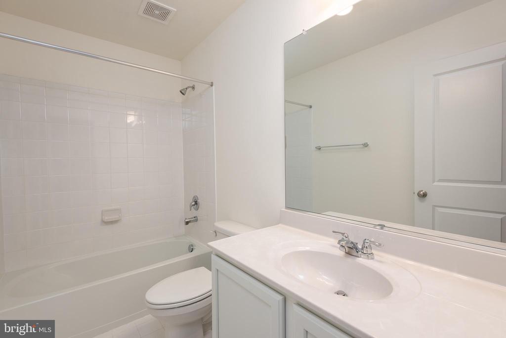 178 REGULATOR DRIVE N