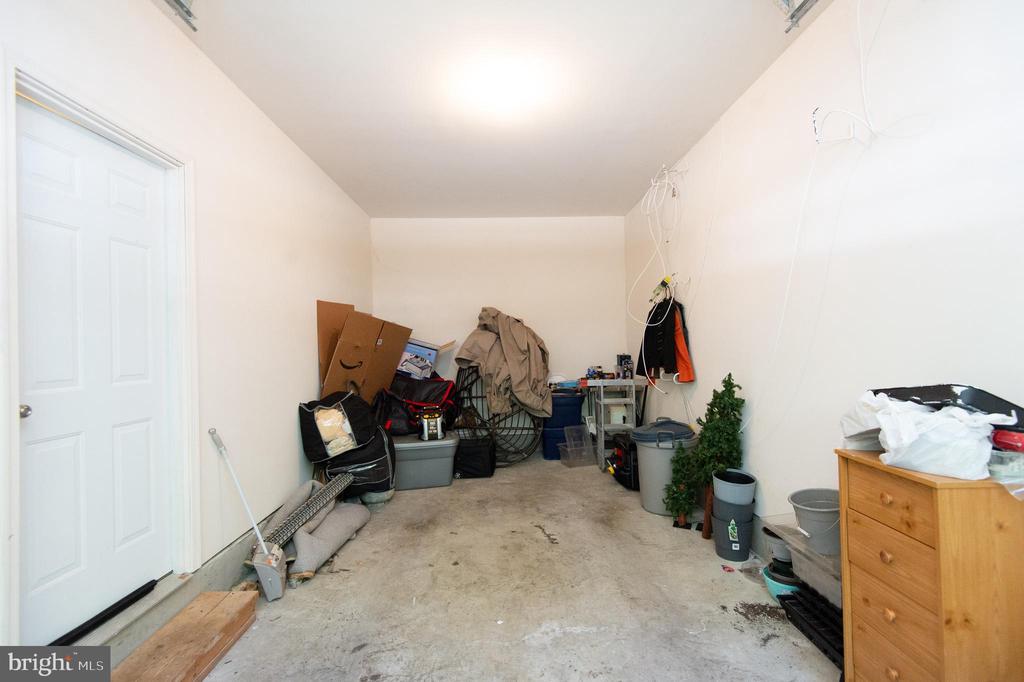 329 SHIPYARD DRIVE Unit: 73
