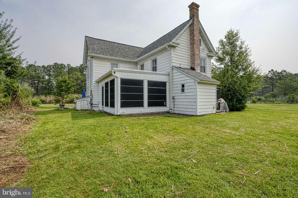 911 SUSQUEHANNA ROAD