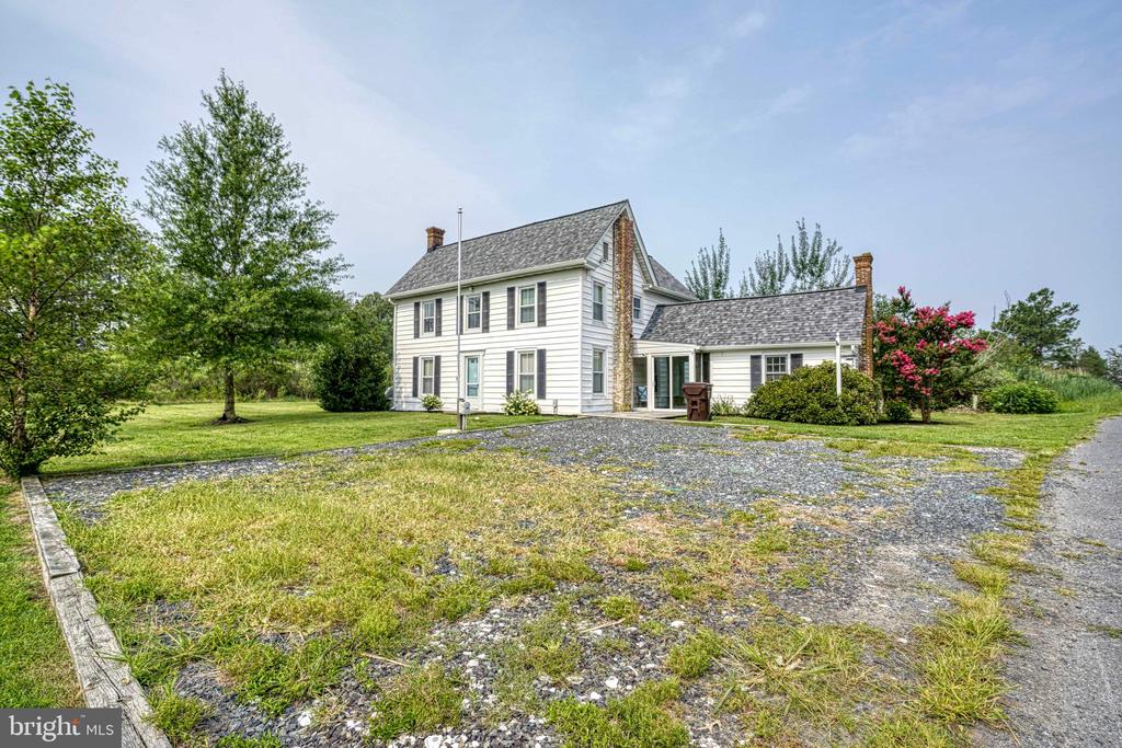 911 SUSQUEHANNA ROAD