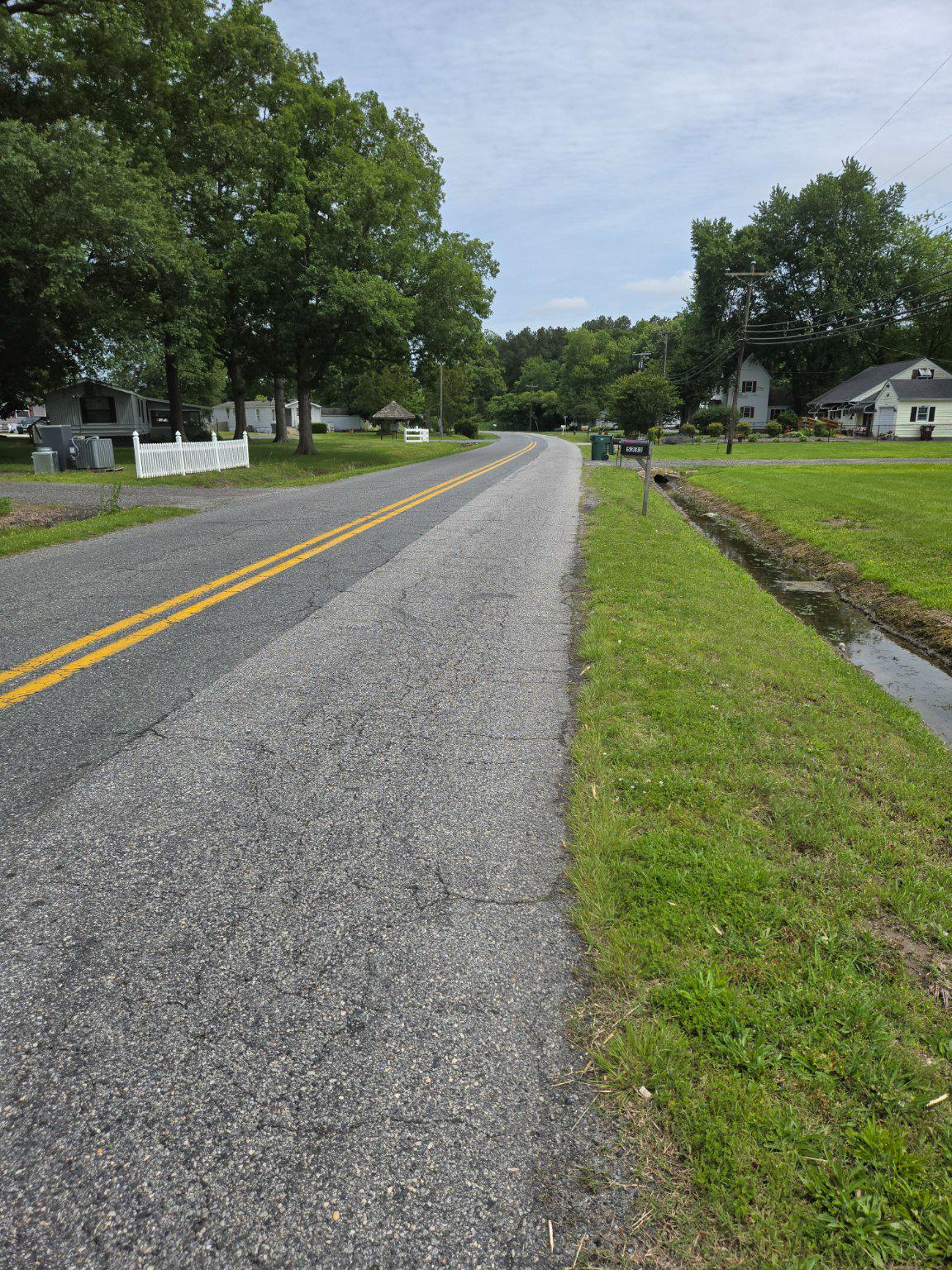 2906 CENTRAL ROAD