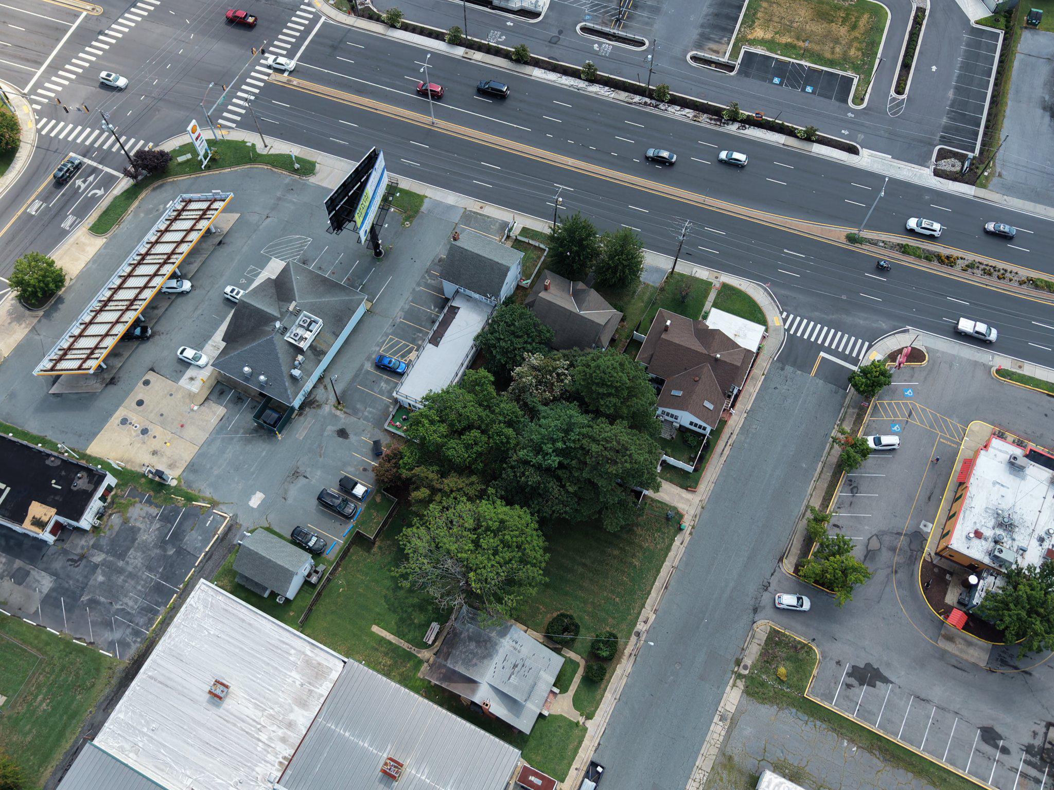 203, 504 , 509 SUNBURST HIGHWAY Unit: 203,504,509