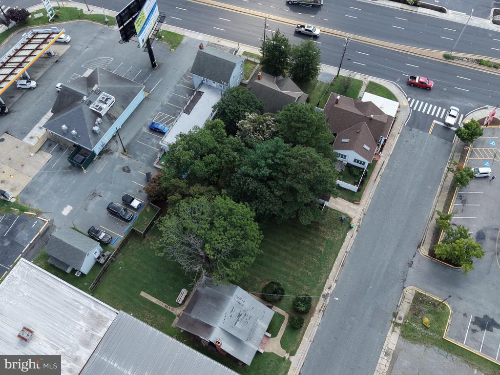 203, 504 , 509 SUNBURST HIGHWAY Unit: 203,504,509