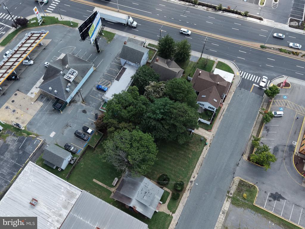 203, 504 , 509 SUNBURST HIGHWAY Unit: 203,504,509