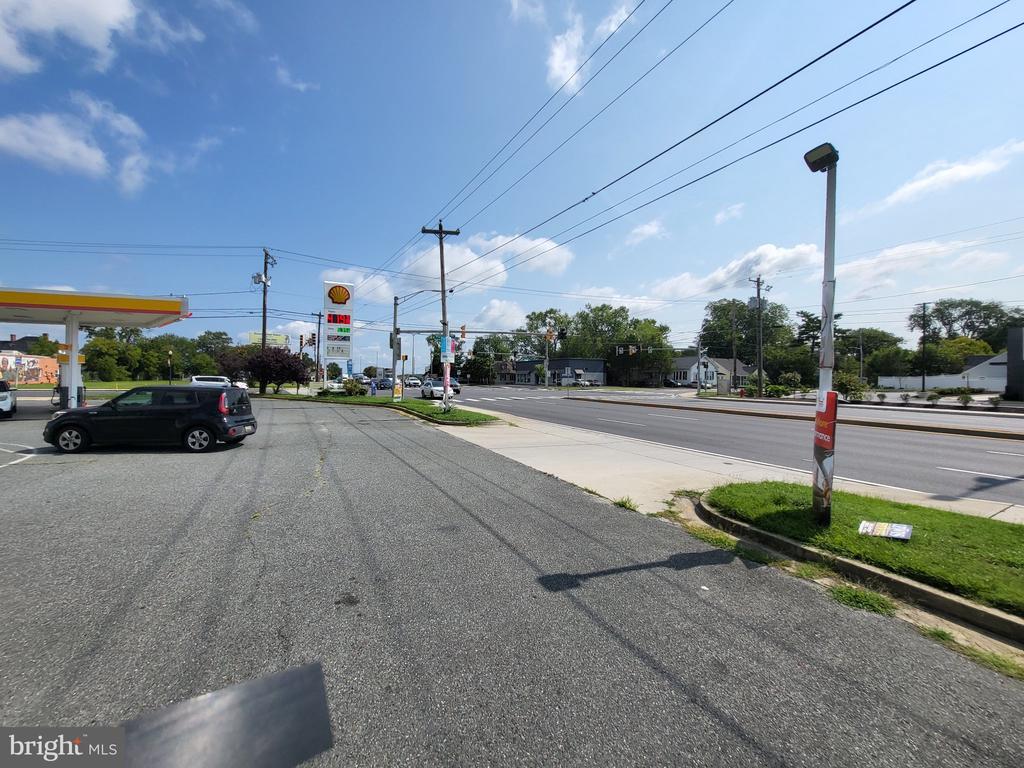 203, 504 , 509 SUNBURST HIGHWAY Unit: 203,504,509