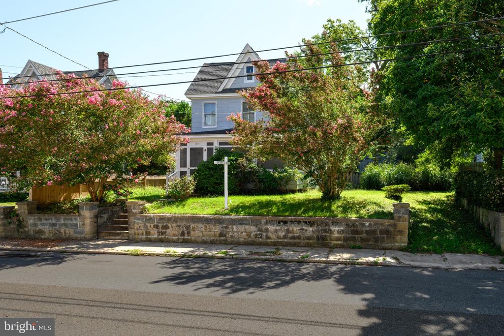 114 VUE DE LEAU STREET