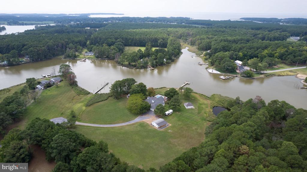 1001 WAGNER POINT ROAD