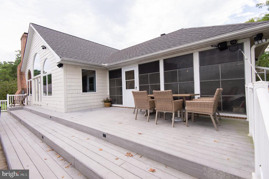1001 WAGNER POINT ROAD