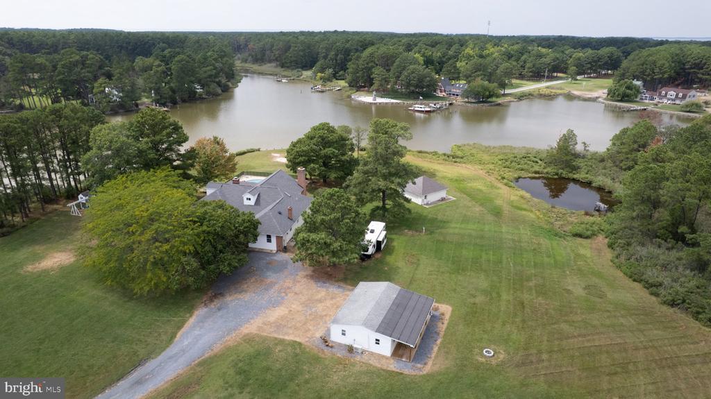 1001 WAGNER POINT ROAD
