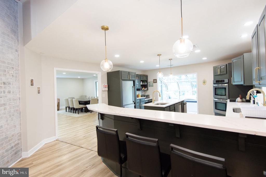1001 WAGNER POINT ROAD