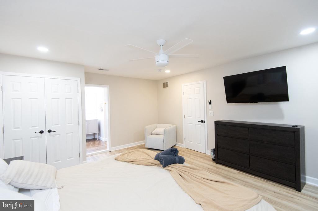 1001 WAGNER POINT ROAD