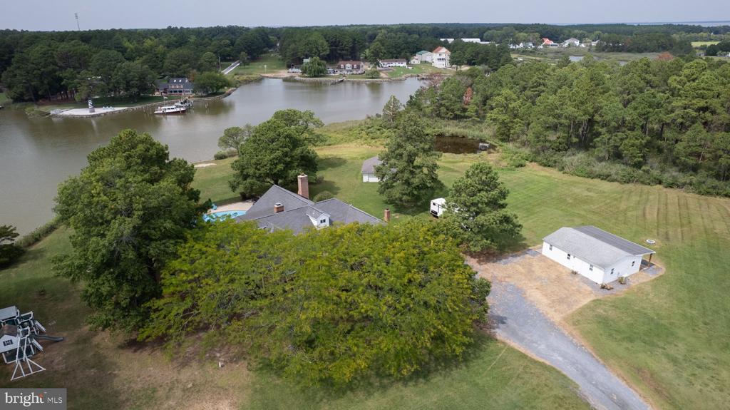 1001 WAGNER POINT ROAD