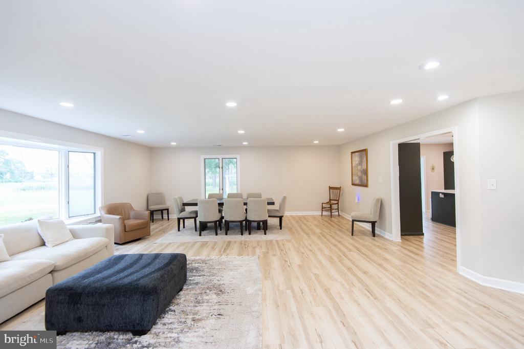 1001 WAGNER POINT ROAD