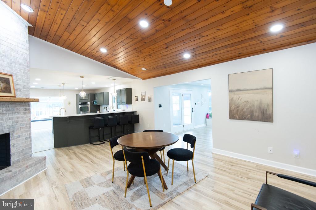 1001 WAGNER POINT ROAD