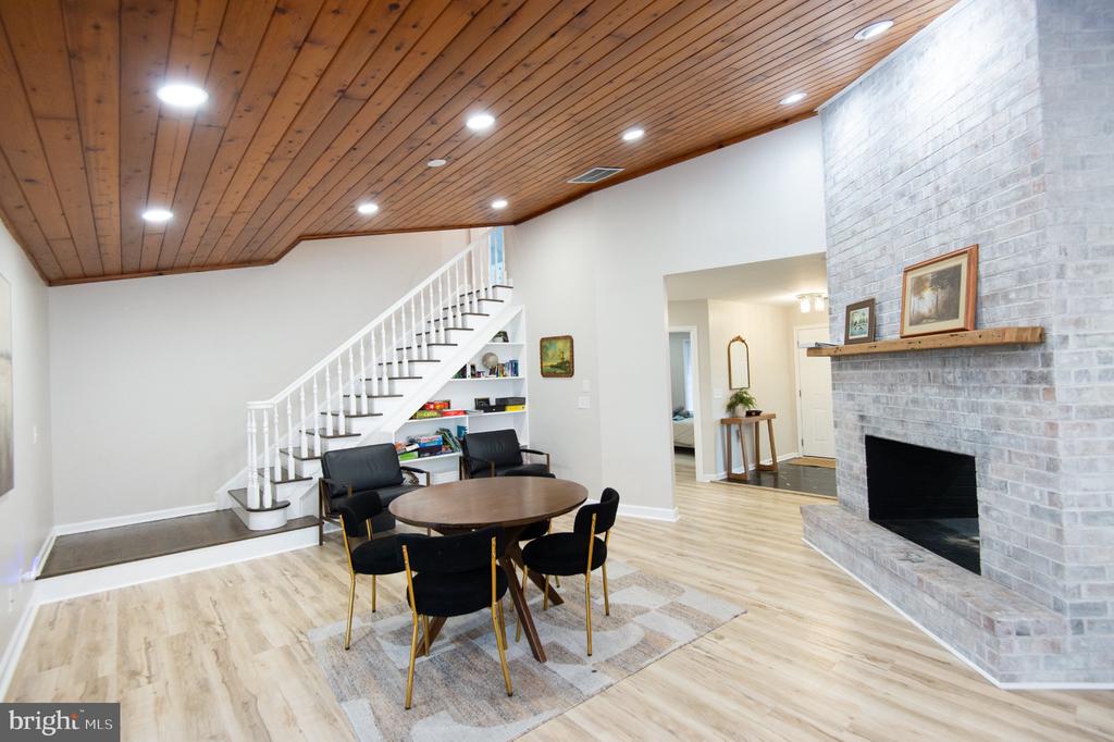 1001 WAGNER POINT ROAD