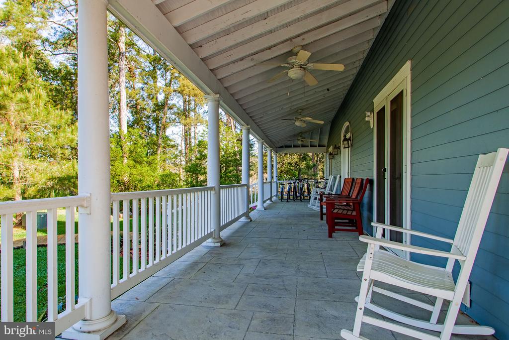 5207 BROOKS ROAD