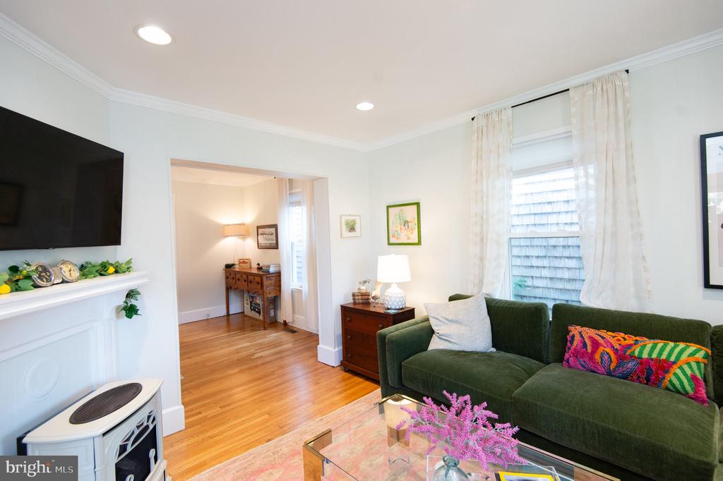 102 VUE DE LEAU STREET