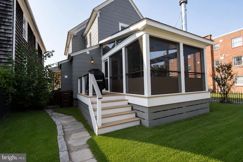 102 VUE DE LEAU STREET