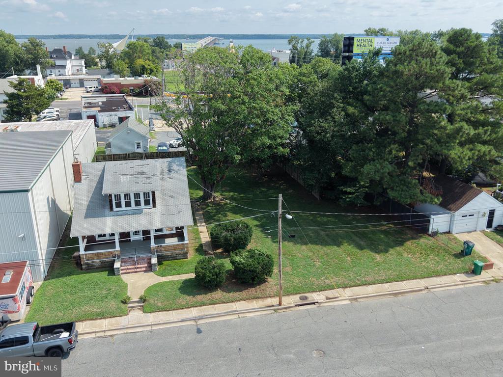 504 HENRY STREET
