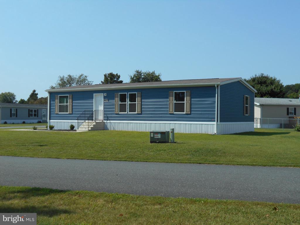 3908 LEE COURT