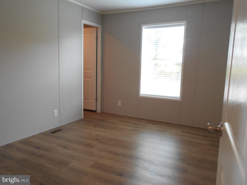 3908 LEE COURT