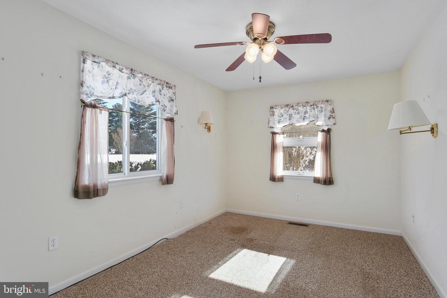 105 Dogwood Dr