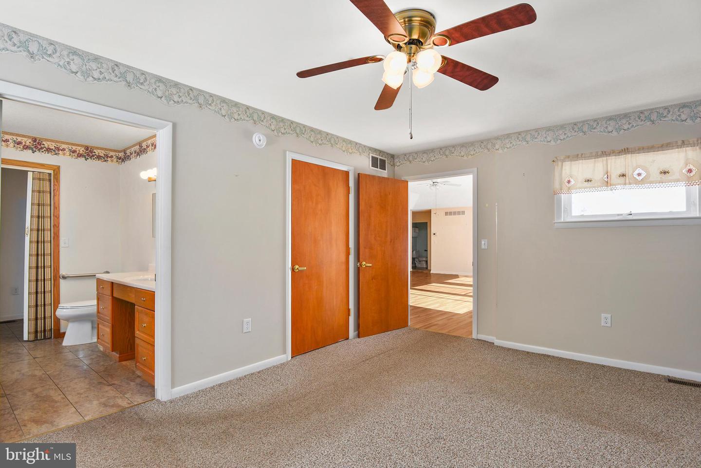 105 Dogwood Dr
