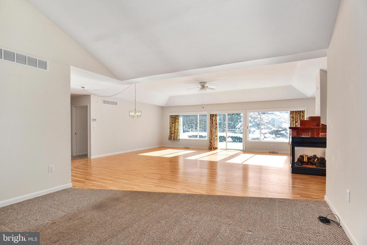 105 Dogwood Dr