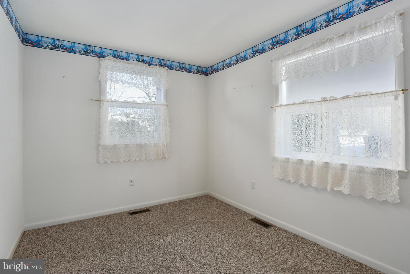 105 Dogwood Dr