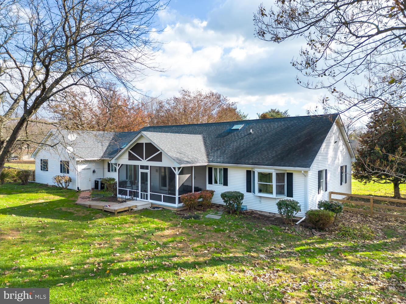 24204 Drayton Landing Dr