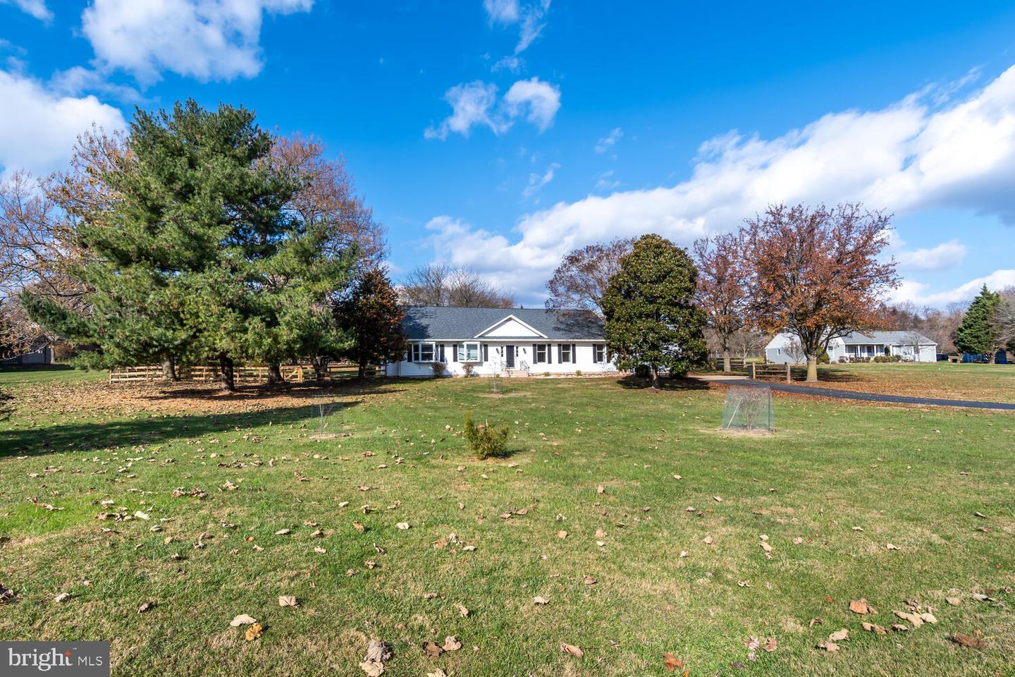 24204 Drayton Landing Dr