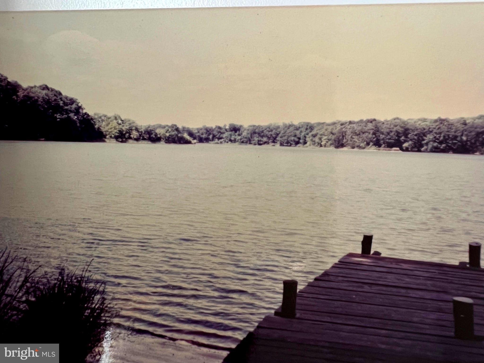 00 Roberts Drive