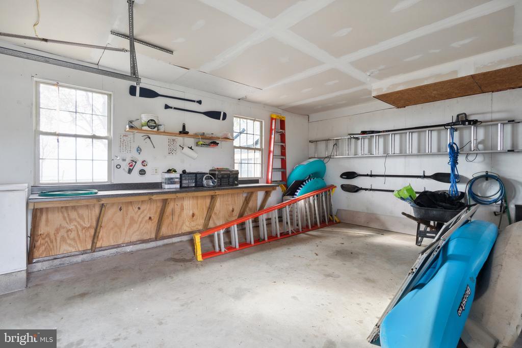 4938 HUNTINGFIELD ROAD