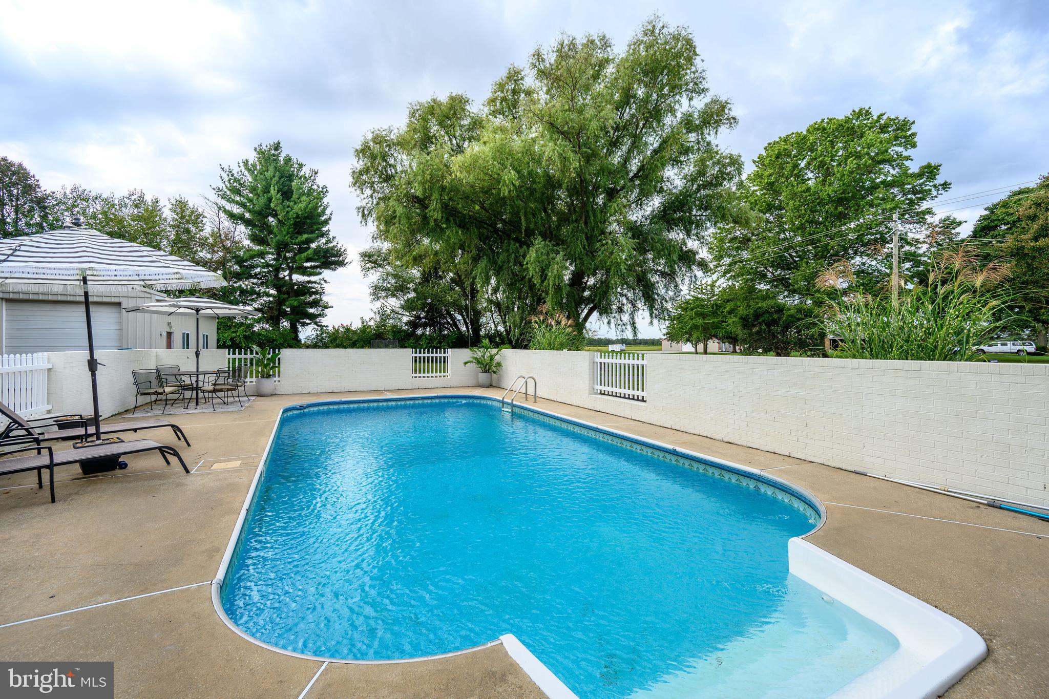 7653 BROAD NECK ROAD